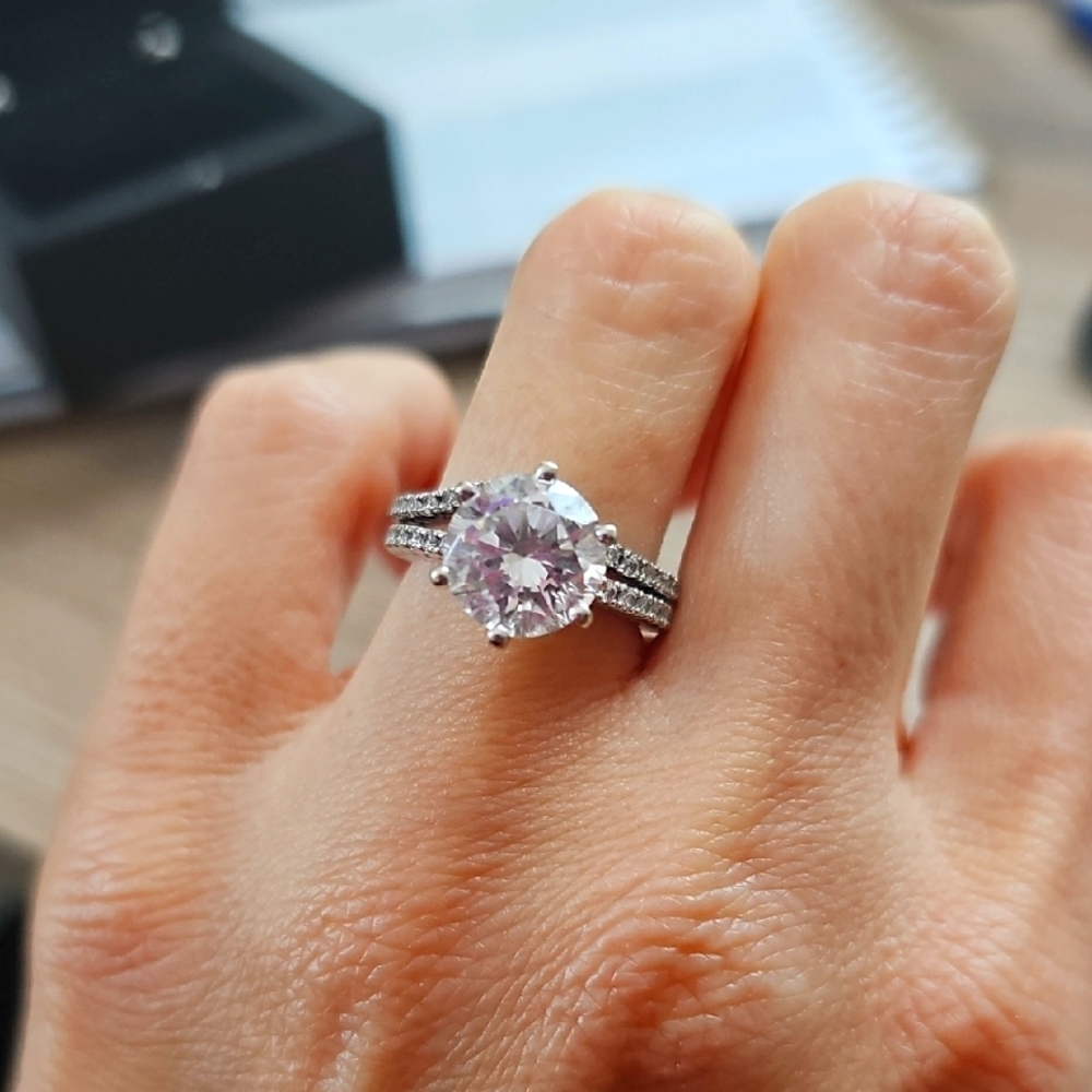 Angelix Diamond Nexus Engagment Ring and Band carat 2.0